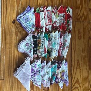 Lot #1 Vintage Hankies